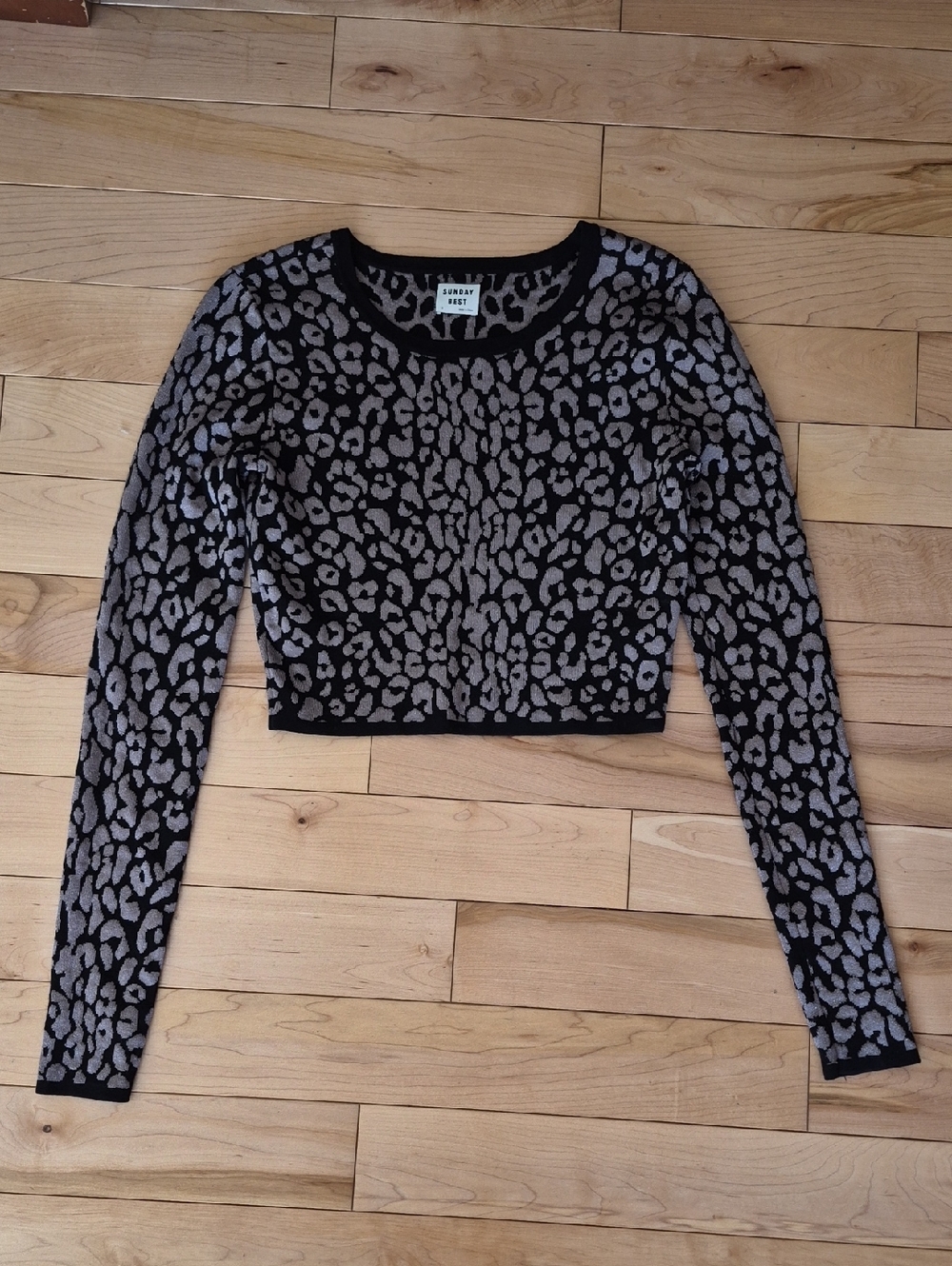 Sunday Best Women's Small Cropped Long-Sleeve Top